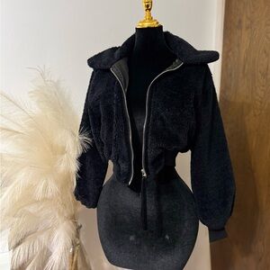 Women's Black Fleece Jacket